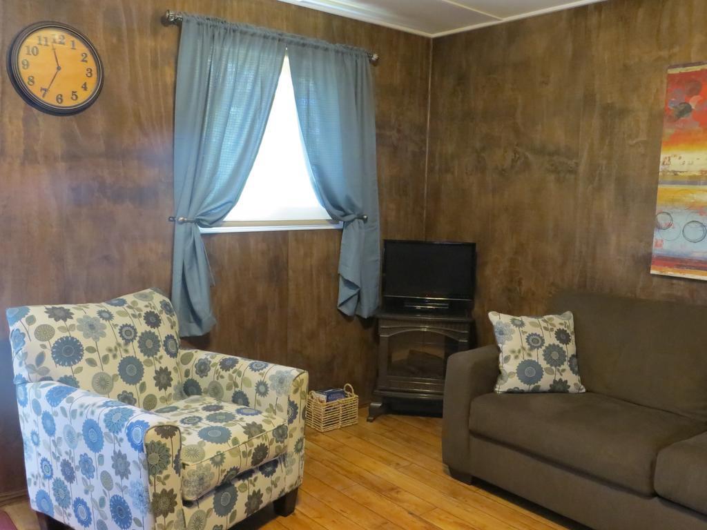 Orchard View Bed And Breakfast Moose Jaw Eksteriør bilde