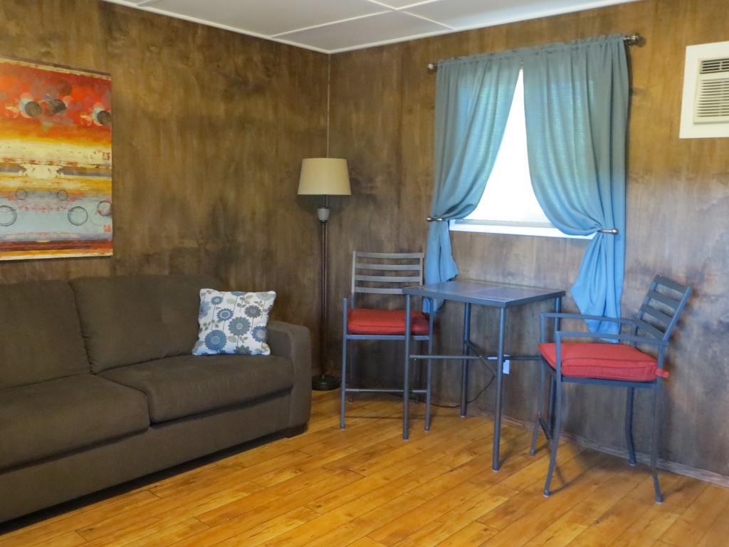 Orchard View Bed And Breakfast Moose Jaw Eksteriør bilde