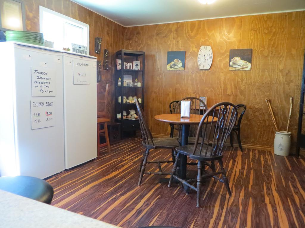 Orchard View Bed And Breakfast Moose Jaw Eksteriør bilde